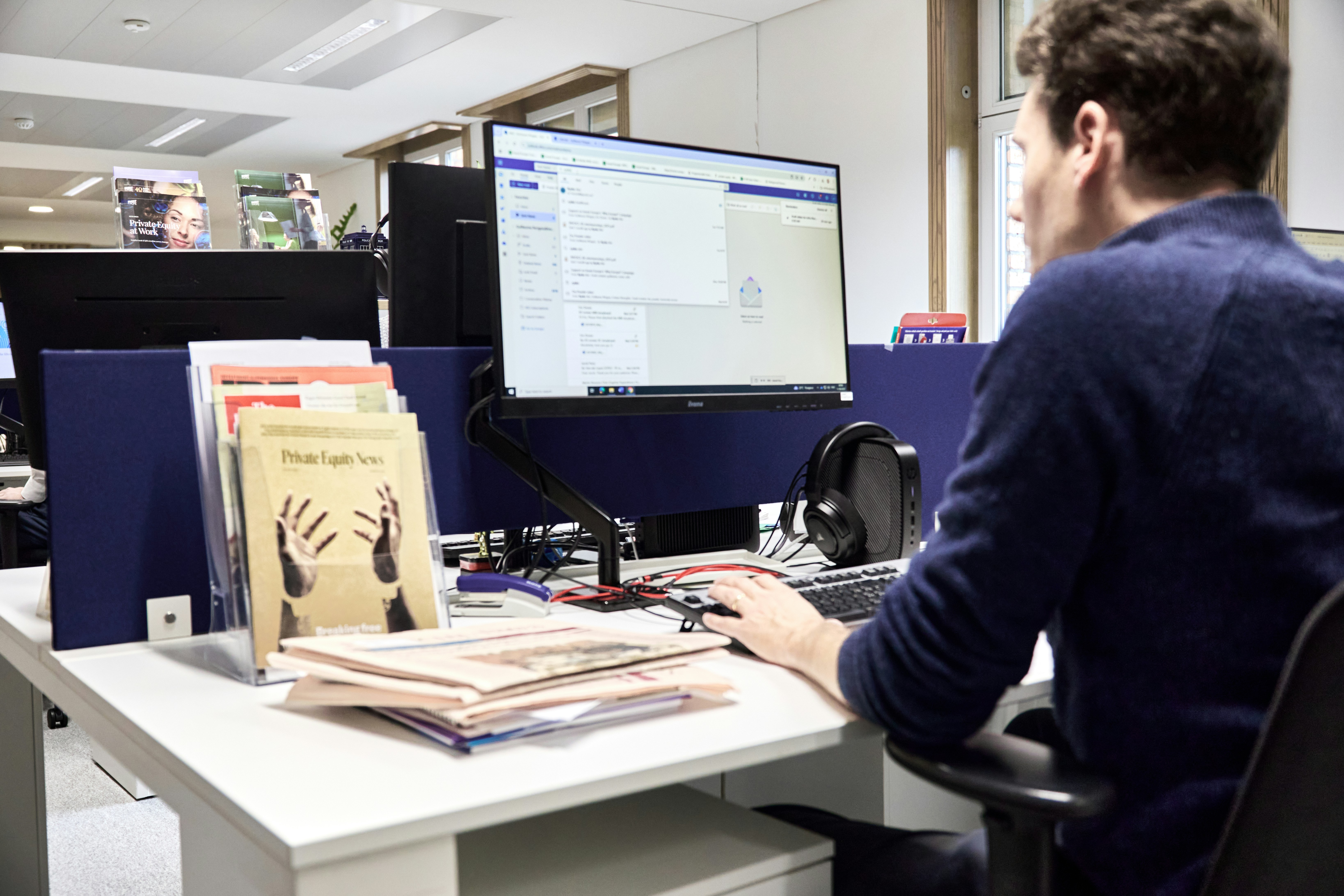 Vezolo Logistics Paris office